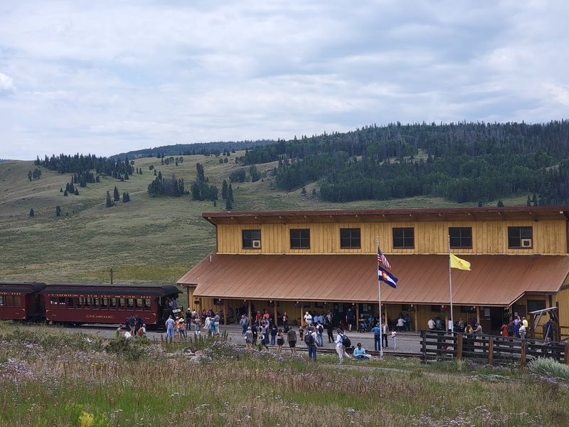 The Halfway Lunch Stop at Osier The Halfway Lunch Stop at Osier