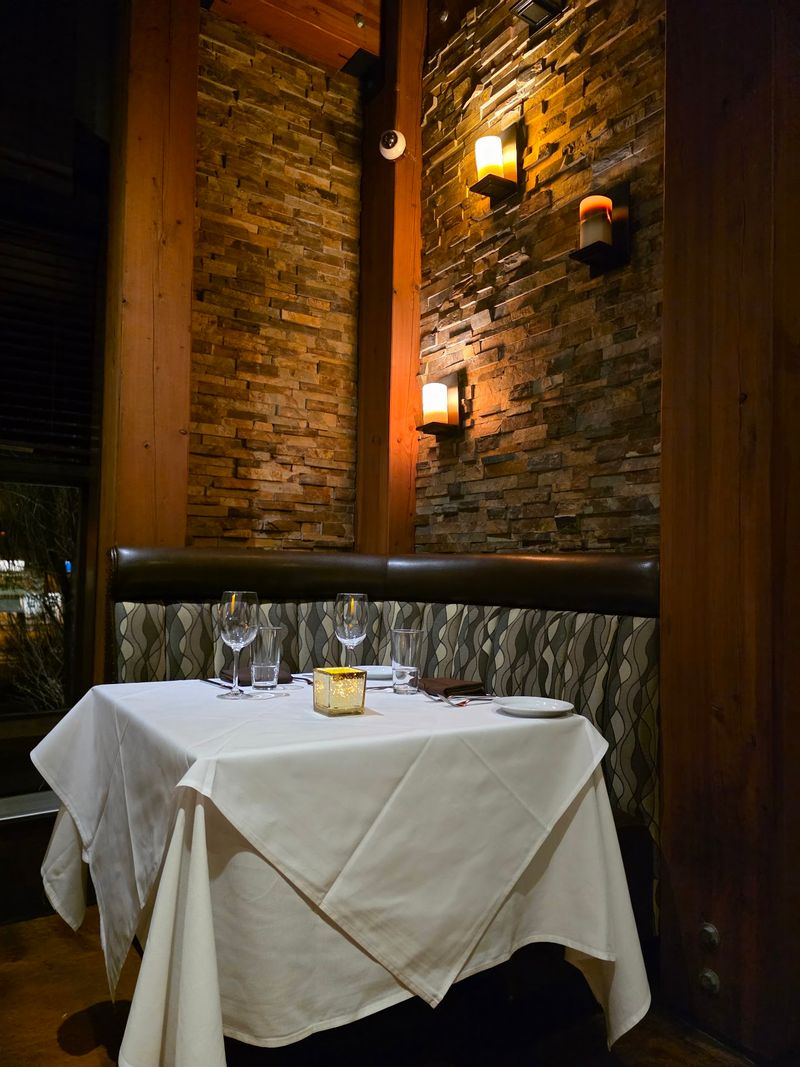 The Hidden-Lounge Room Everyone Talks About