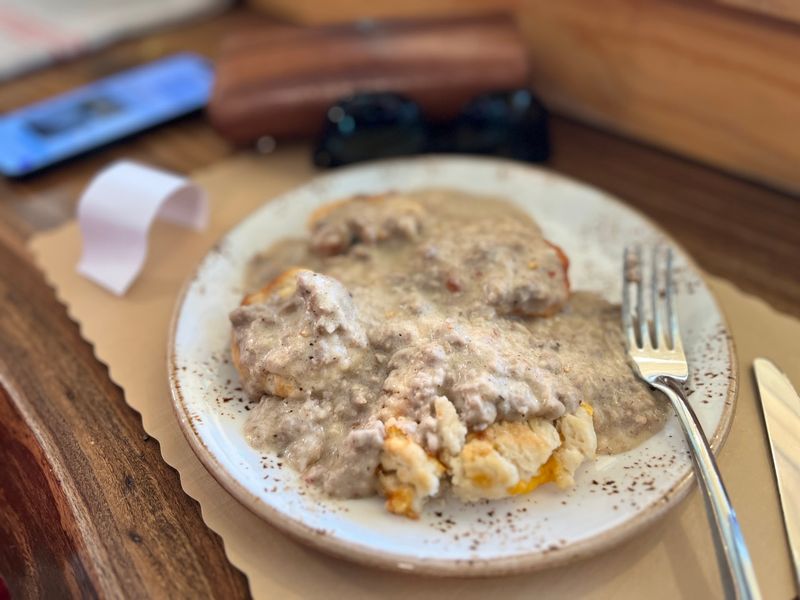 The Jalapeño Cheddar Biscuits That Start Conversations The Jalapeño Cheddar Biscuits That Start Conversations
