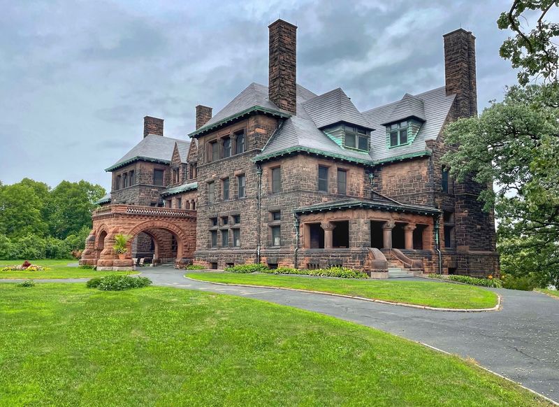 The James J. Hill House and the Man Who Shaped a Region The James J. Hill House and the Man Who Shaped a Region