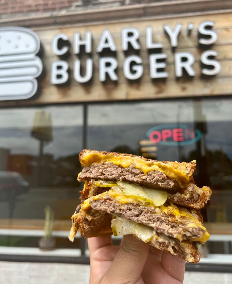 The Juicy Lucy That Lives Up To Its Name The Juicy Lucy That Lives Up To Its Name