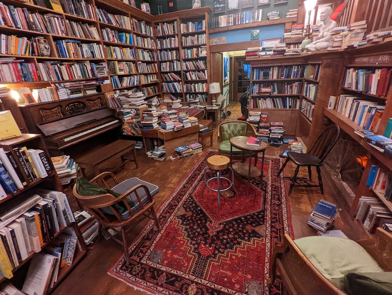 The Little Stage for Poetry and Music