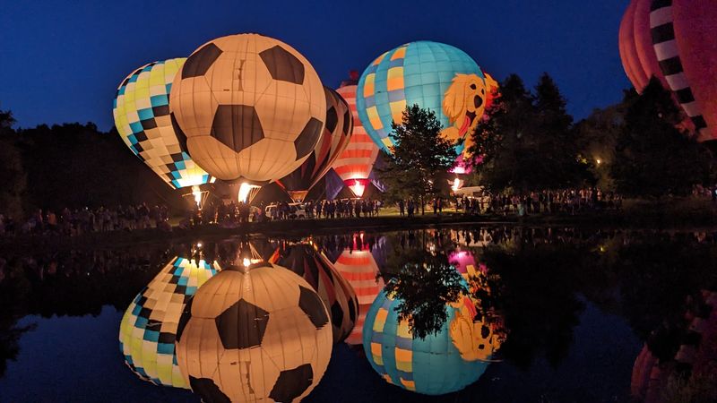 The Main Event: Hot Air Balloons Up Close The Main Event: Hot Air Balloons Up Close
