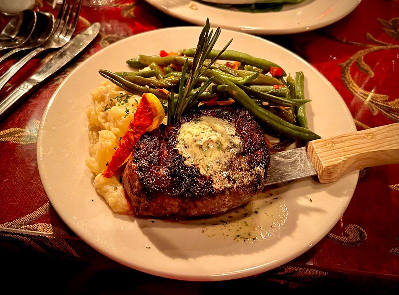 The Menu Deserves Its Own Spotlight The Menu Deserves Its Own Spotlight