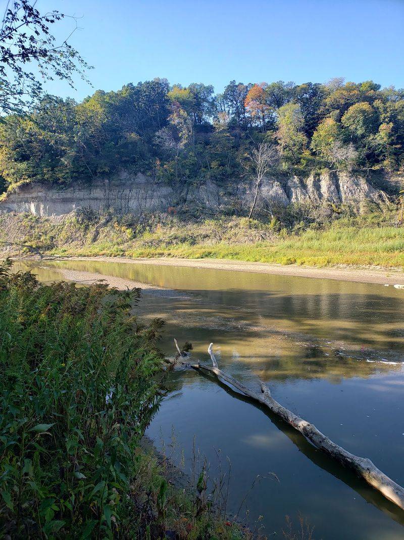 The Minnesota River Valley Views Surrounding the City The Minnesota River Valley Views Surrounding the City