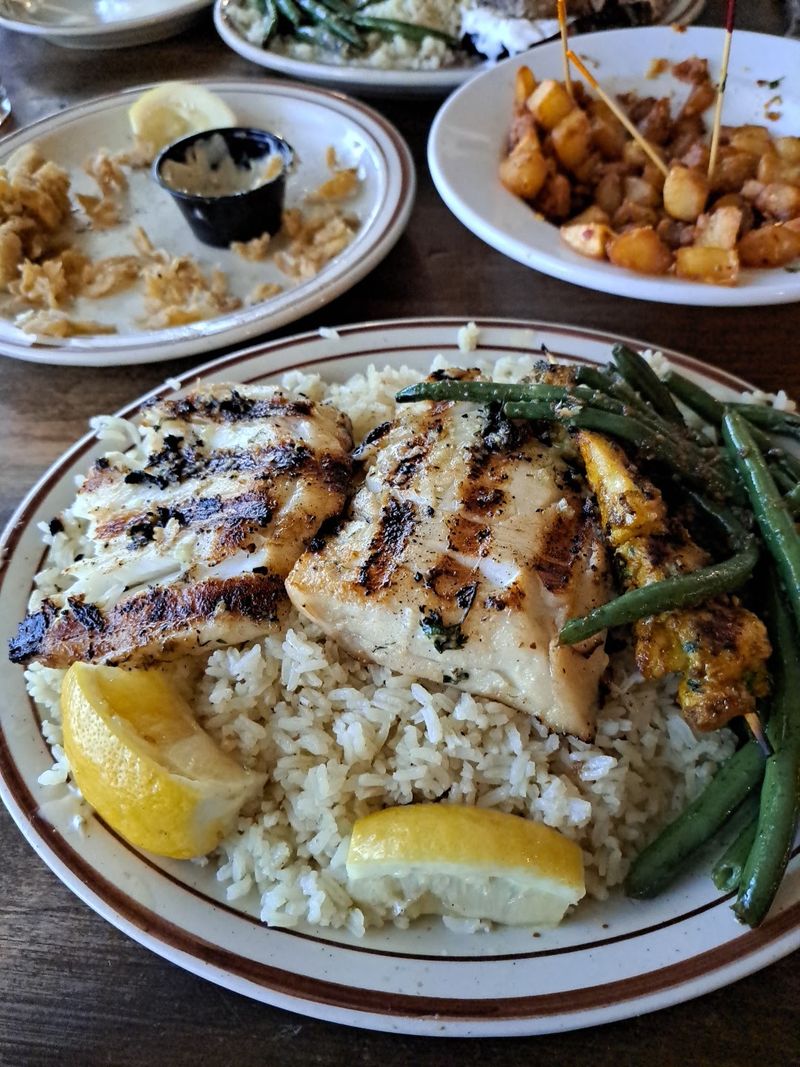 The Mixed Grill: A Plate That Earns Its Reputation The Mixed Grill: A Plate That Earns Its Reputation