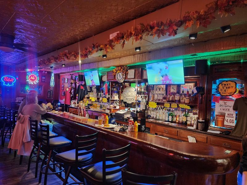 The Neighborhood Bar Atmosphere That Feels Like Home The Neighborhood Bar Atmosphere That Feels Like Home