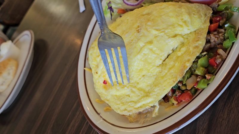 The Omelettes That Keep Locals Coming Back The Omelettes That Keep Locals Coming Back