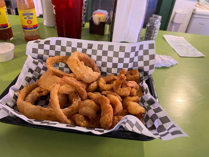 The Onion Rings Everyone Talks About The Onion Rings Everyone Talks About