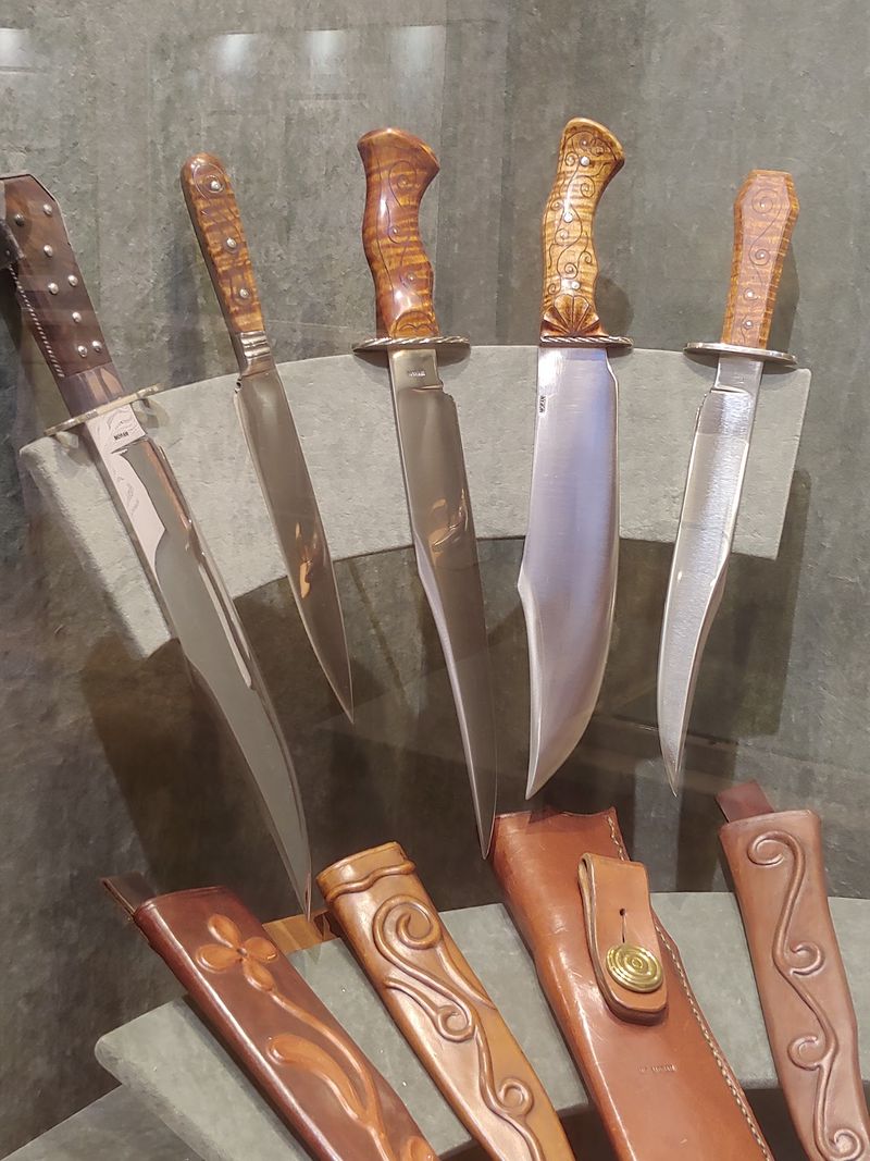 The Only Gallery in America Dedicated to the Bowie Knife The Only Gallery in America Dedicated to the Bowie Knife