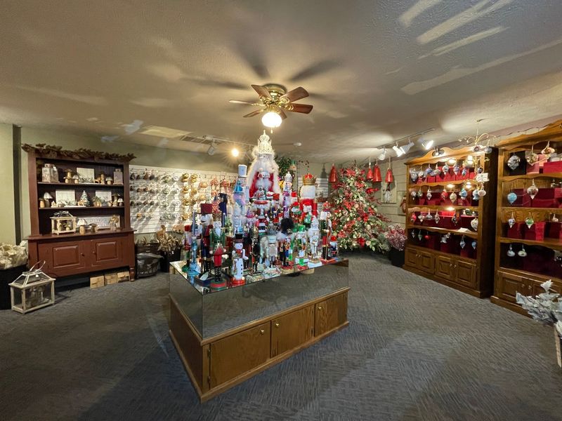 The Ornament Selection That Keeps People Coming Back