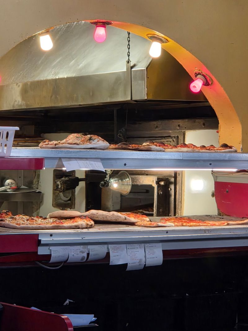 The Oven Locals Swear By