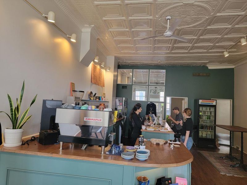 The Owner Who Reads the Stars and Brews the Coffee