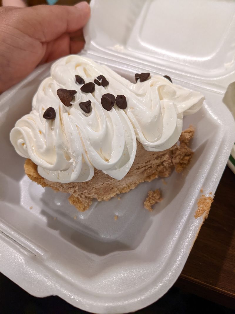 The Pie Case That Stops People in Their Tracks The Pie Case That Stops People in Their Tracks