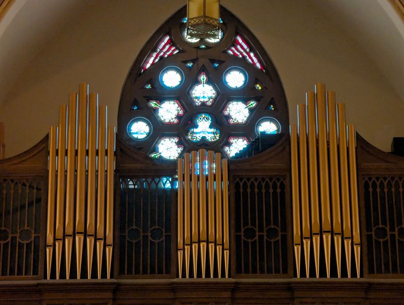 The Pipe Organ and Concert Acoustics