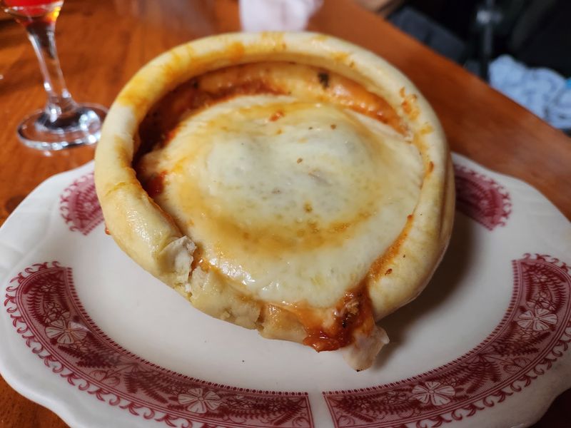The Pizza Pot Pie That Earns Every Bit of Its Reputation The Pizza Pot Pie That Earns Every Bit of Its Reputation