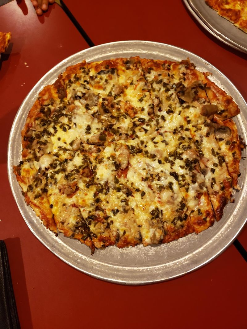 The Pizza That Defines Peoria The Pizza That Defines Peoria