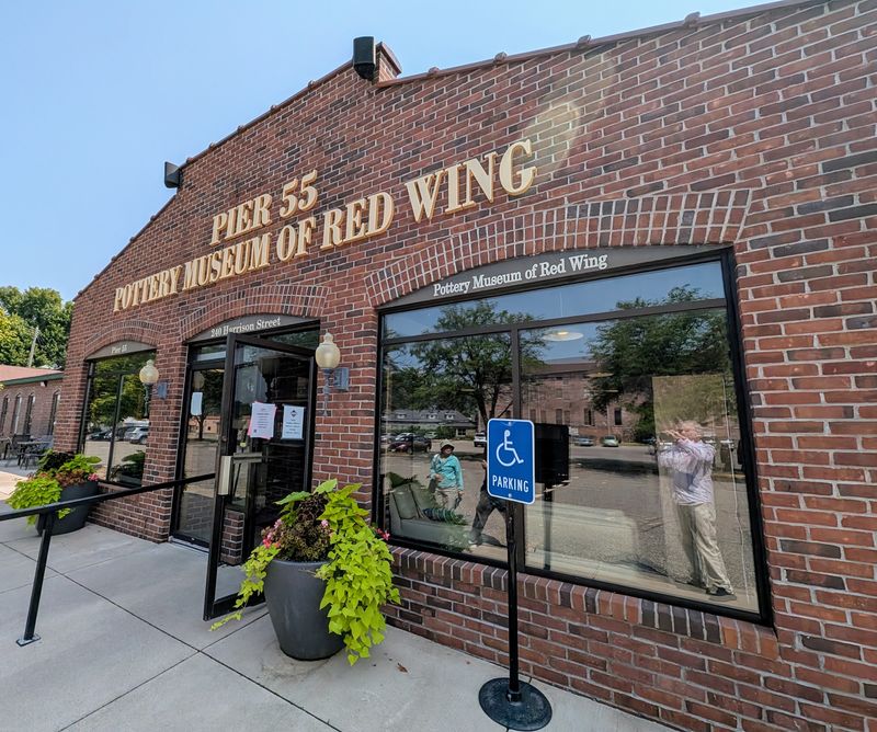 The Pottery Museum of Red Wing The Pottery Museum of Red Wing