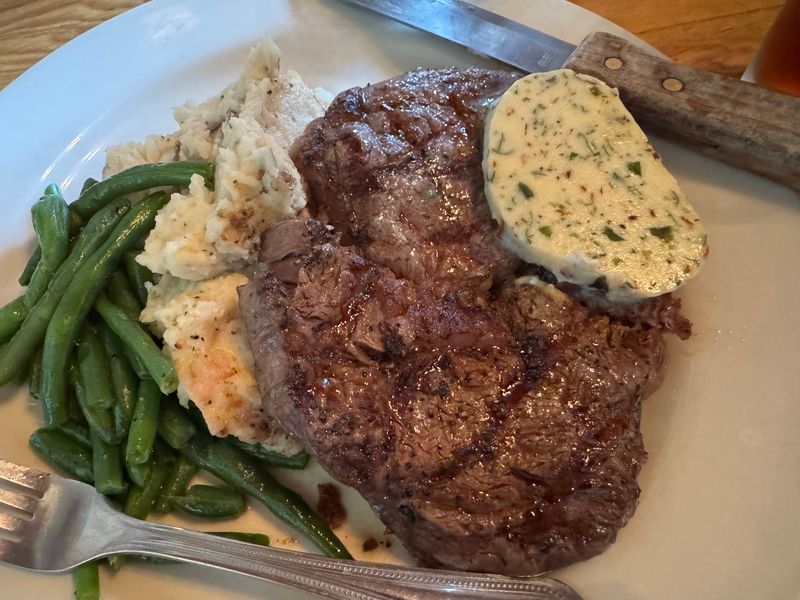The Ribeye and Carne Asada That Draw Steak Lovers