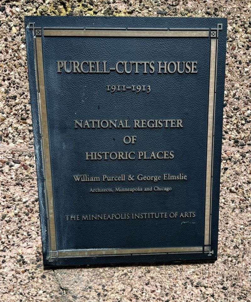 The Role of the Minneapolis Institute of Art in Preserving the Home