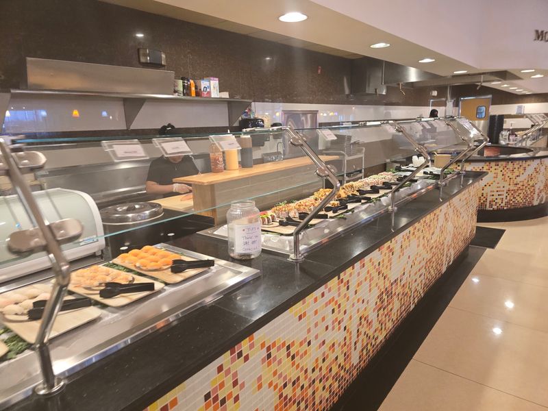 The Salad Bar and Cold Section Worth a Second Look The Salad Bar and Cold Section Worth a Second Look