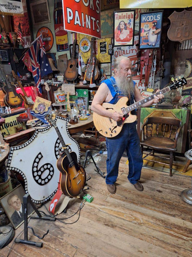 The Sandhills Curiosity Shop in Erick The Sandhills Curiosity Shop in Erick