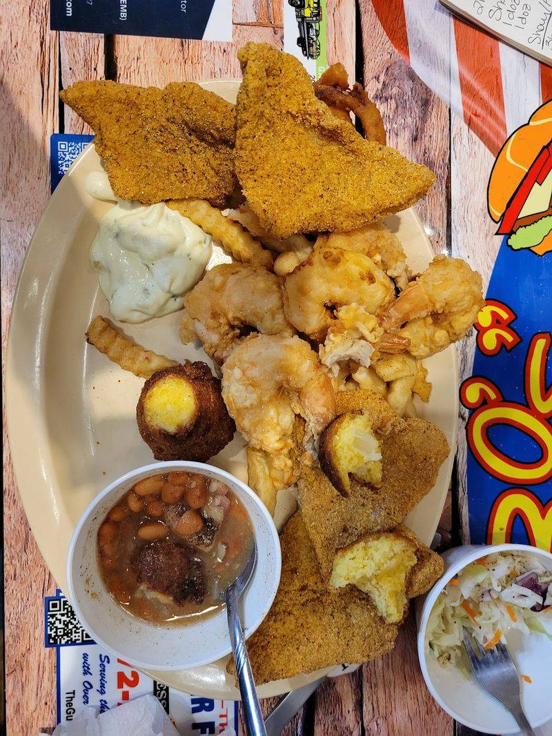 The Seafood Combination Plates Worth Ordering