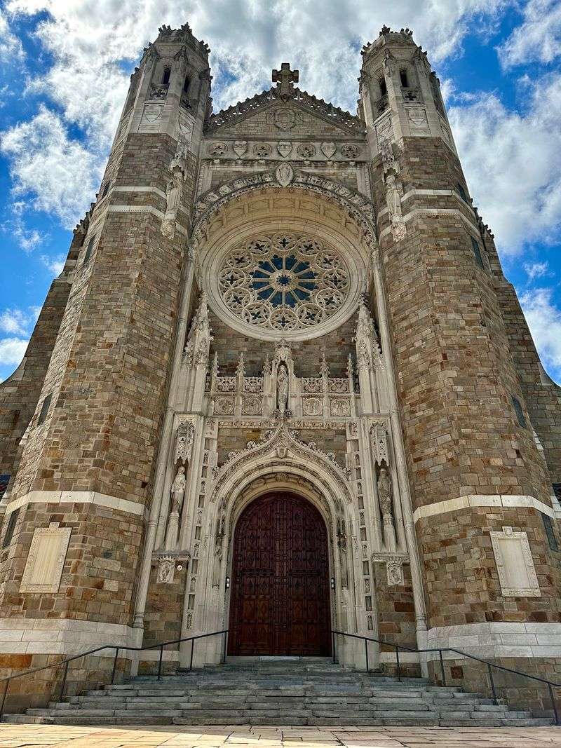 The Spanish Plateresque Style That Sets It Apart The Spanish Plateresque Style That Sets It Apart