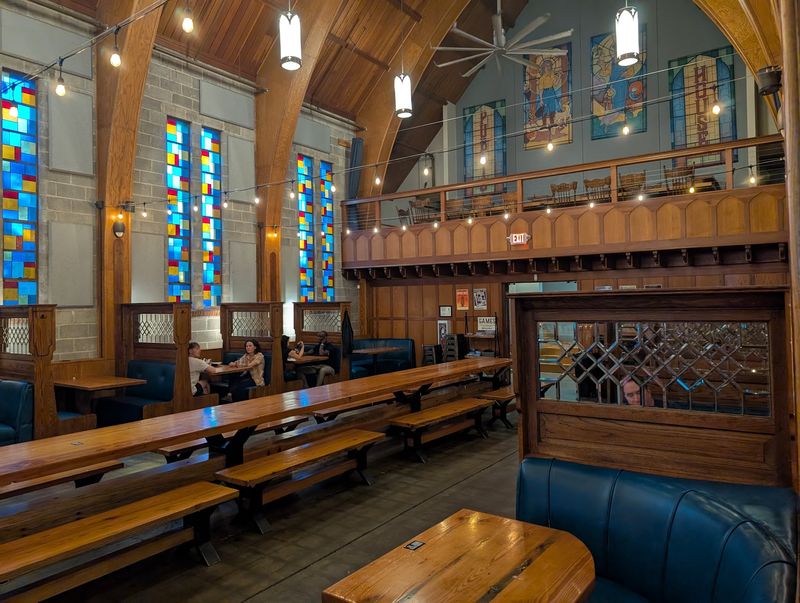 The Stained Glass and Architecture Worth Admiring The Stained Glass and Architecture Worth Admiring