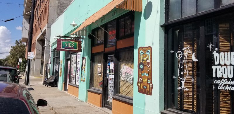 The Storefront That Almost Fooled Me The Storefront That Almost Fooled Me
