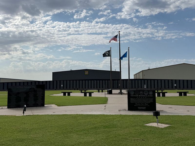 The Veterans Memorial Wall The Veterans Memorial Wall