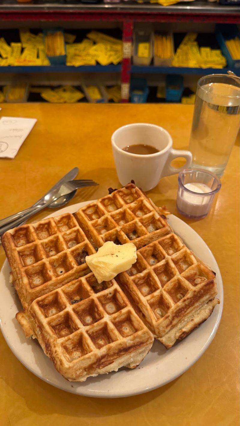 The Waffles That Hold Their Own