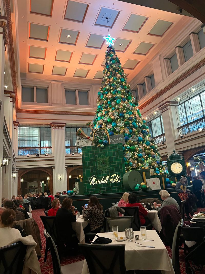 The World's First Department Store Restaurant The World's First Department Store Restaurant