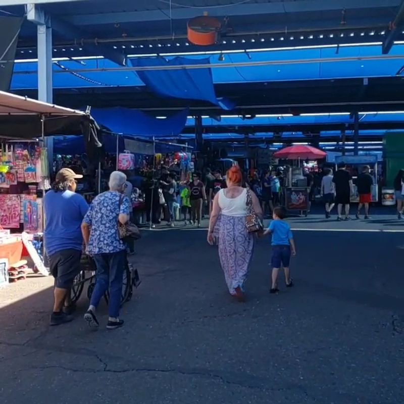 Three-Dollar Entry and Cash-Smart Shopping