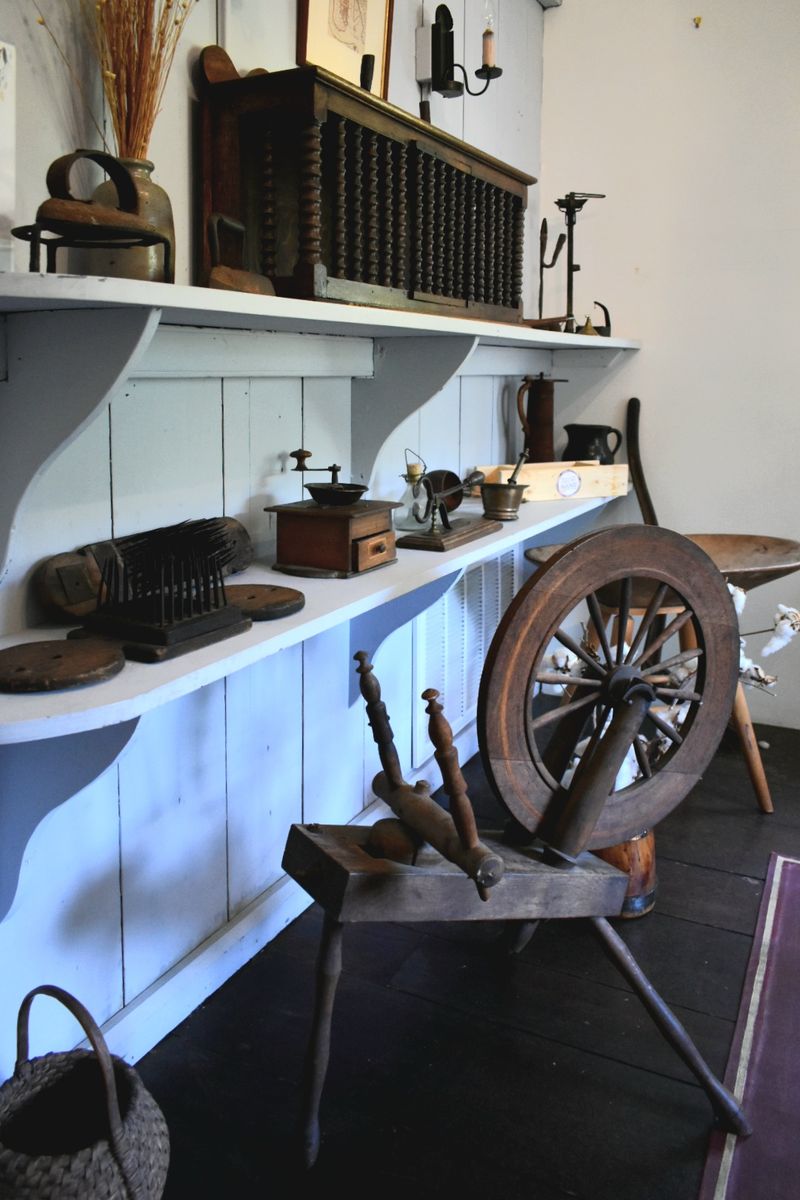 Timber Joints and Old-World Craftsmanship Timber Joints and Old-World Craftsmanship