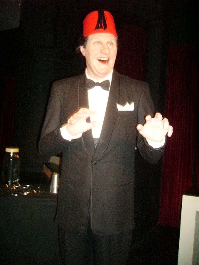 Tommy Cooper (1921-1984)