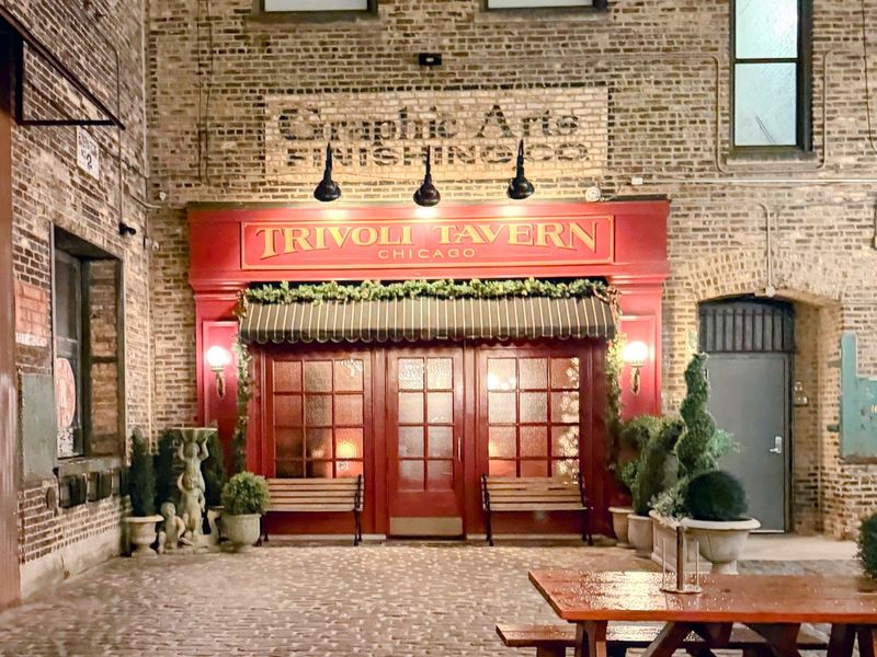 Trivoli Tavern, Chicago, Illinois