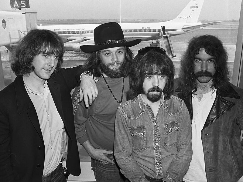 Turn! Turn! Turn! by The Byrds Turn! Turn! Turn! by The Byrds