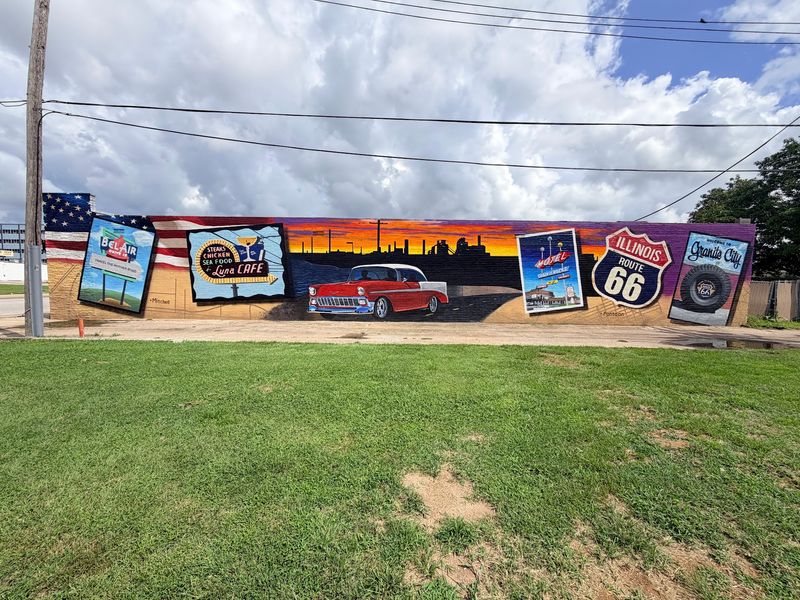 Vibrant Murals Perfect for Photo Opportunities