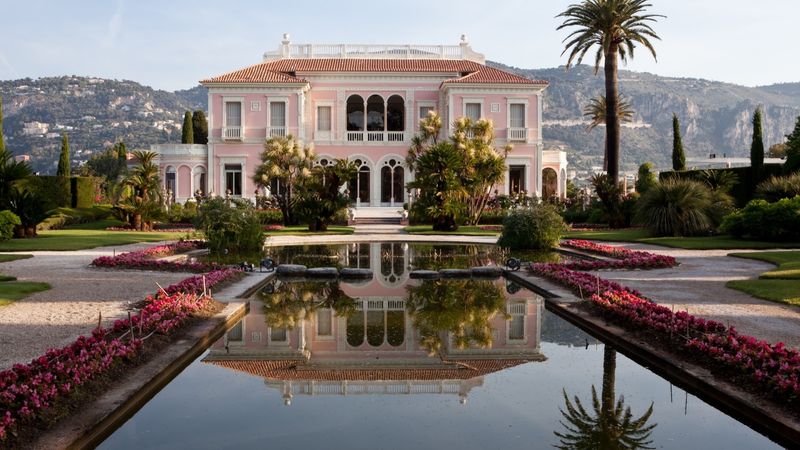 Villa Ephrussi de Rothschild in Saint-Jean-Cap-Ferrat Villa Ephrussi de Rothschild in Saint-Jean-Cap-Ferrat