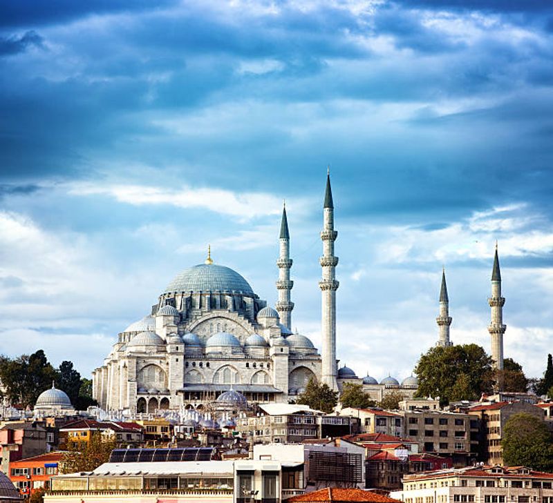 Visit the Magnificent Suleymaniye Mosque Visit the Magnificent Suleymaniye Mosque