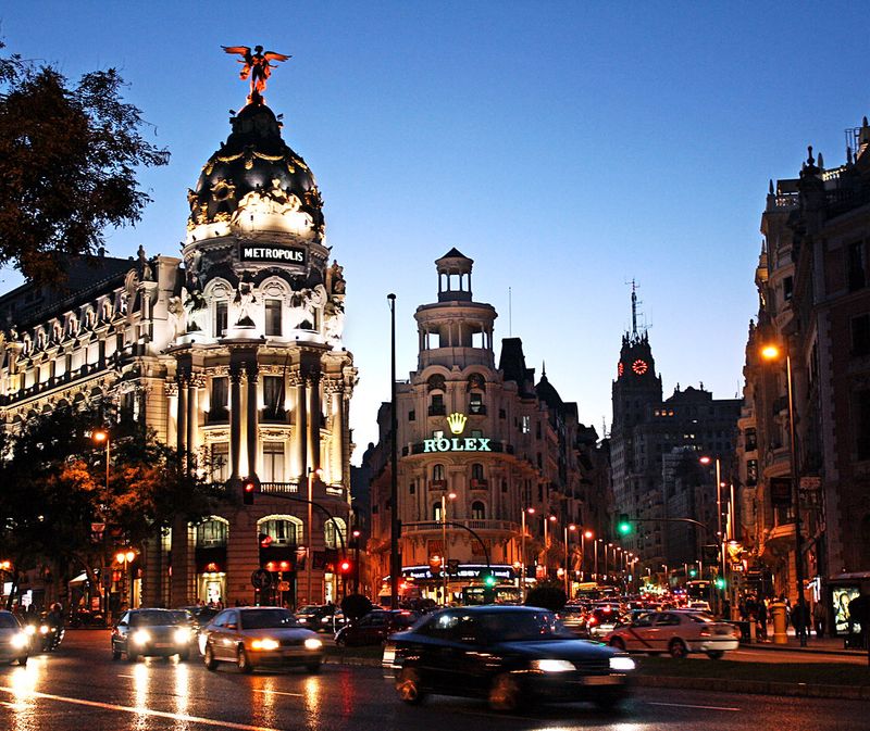 Walk Gran Via After Dark Walk Gran Via After Dark