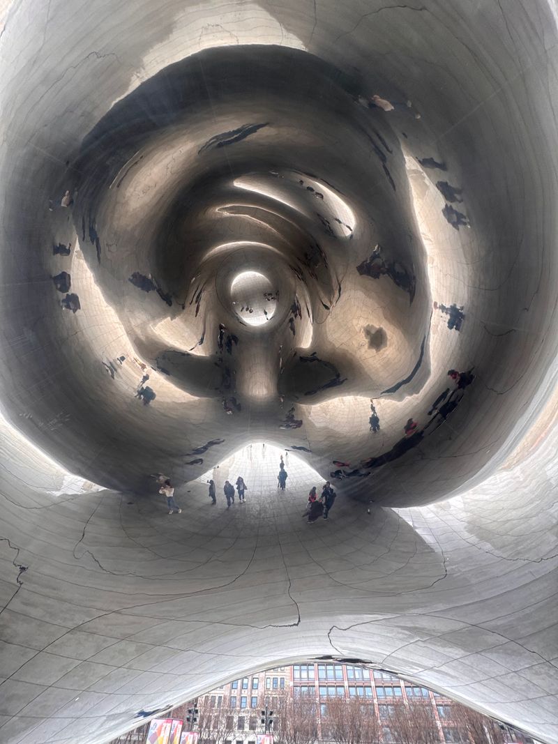 Walking Underneath Creates Mind-Bending Views Walking Underneath Creates Mind-Bending Views