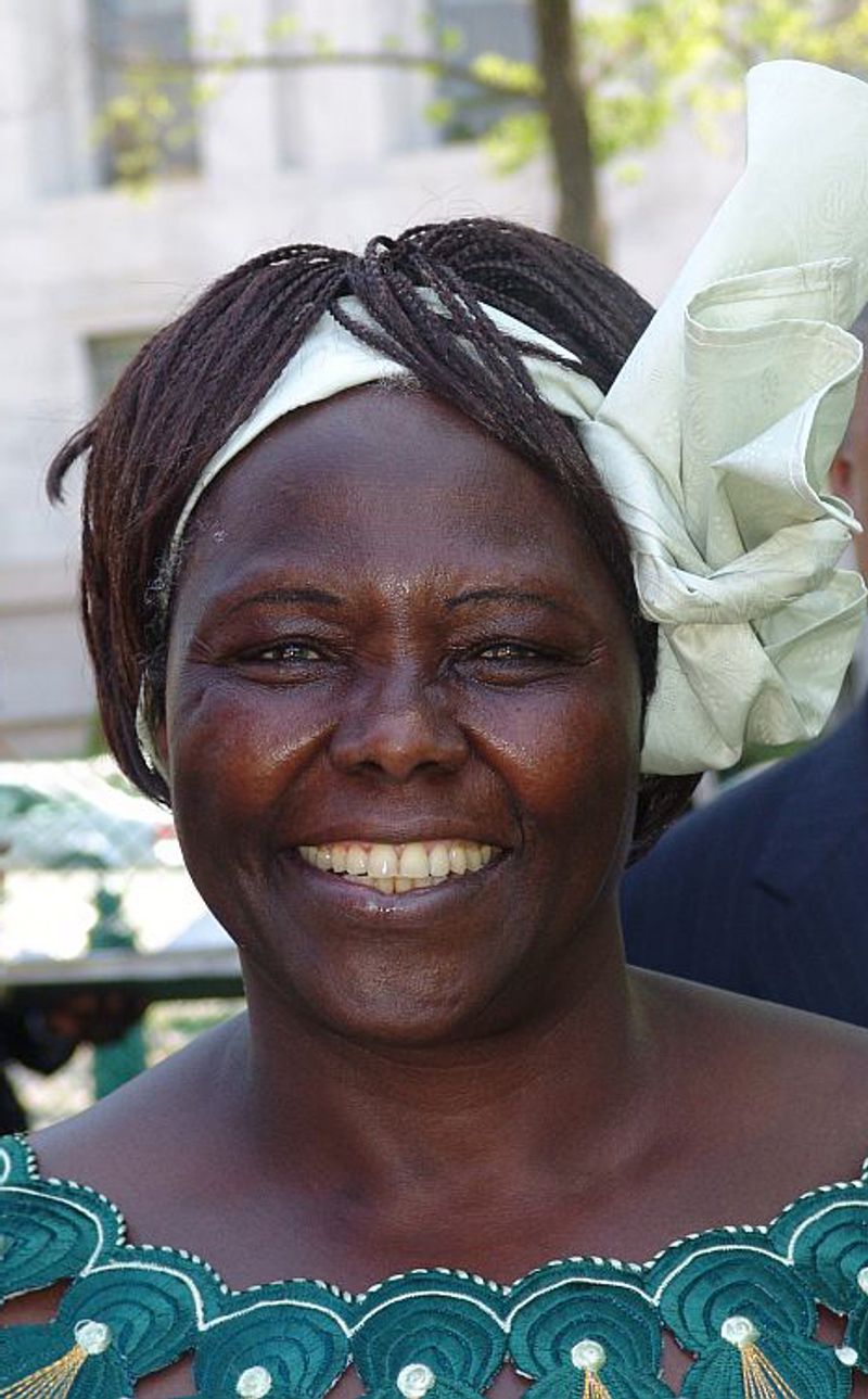 Wangari Maathai: The Environmentalist Who Turned Trees Into a Movement