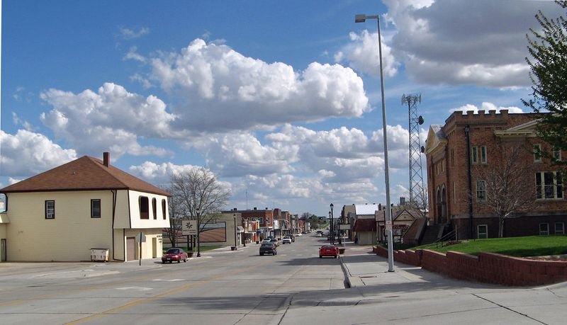 Wayne, Nebraska, Holds a National Chicken Clucking Contest