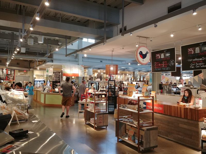 What the 5,000-Plus Reviews Actually Tell You About This Place What the 5,000-Plus Reviews Actually Tell You About This Place