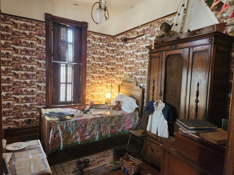 What the Rooms Reveal About Victorian Daily Life