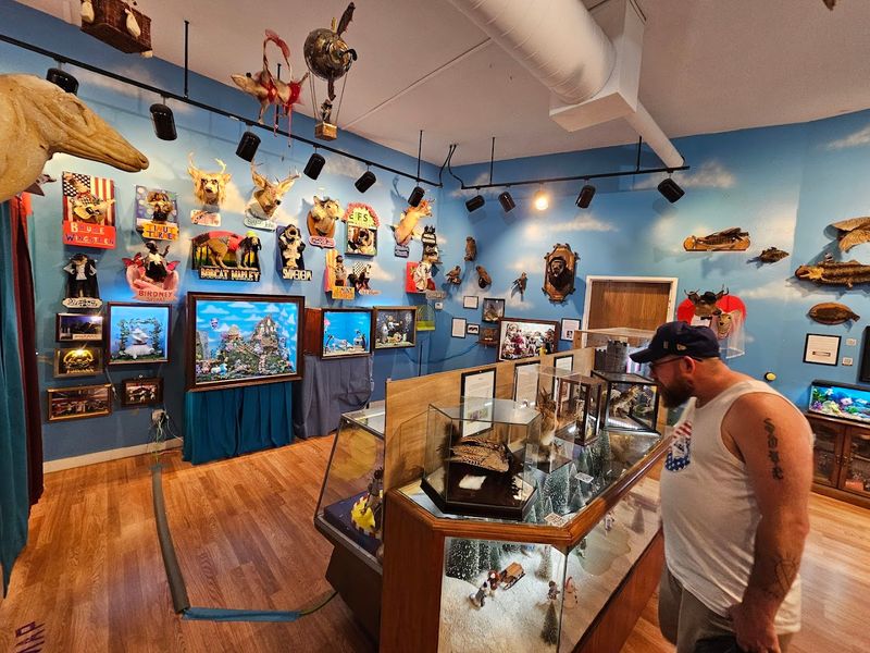 What the Two-Room Layout Means for Your Visit What the Two-Room Layout Means for Your Visit