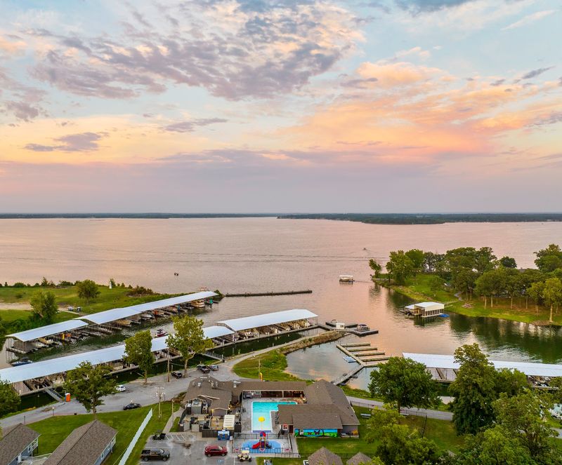 Where Quarterdeck Lakeside Dining Calls Home Where Quarterdeck Lakeside Dining Calls Home