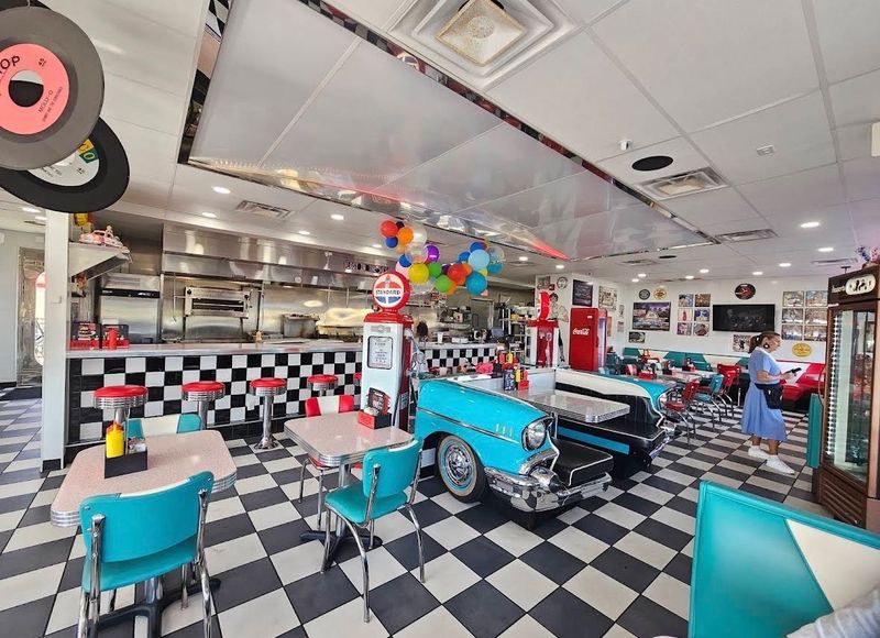 Where Route 50 Meets the Fabulous Fifties Where Route 50 Meets the Fabulous Fifties
